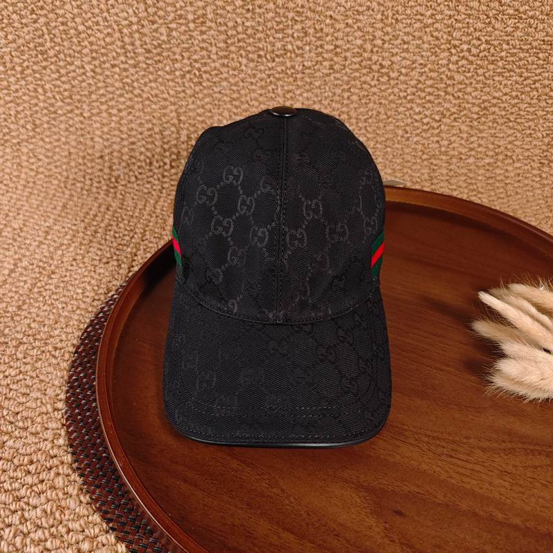 Boné GUCCI preto - vista frontal