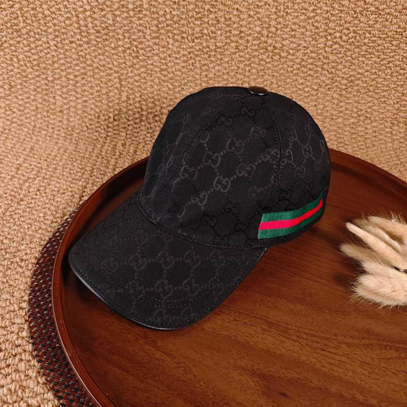 Boné GUCCI preto - vista diagonal
