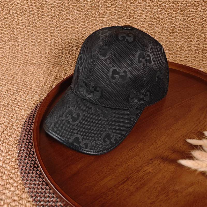 Boné GUCCI preto texturizado - vista diagonal