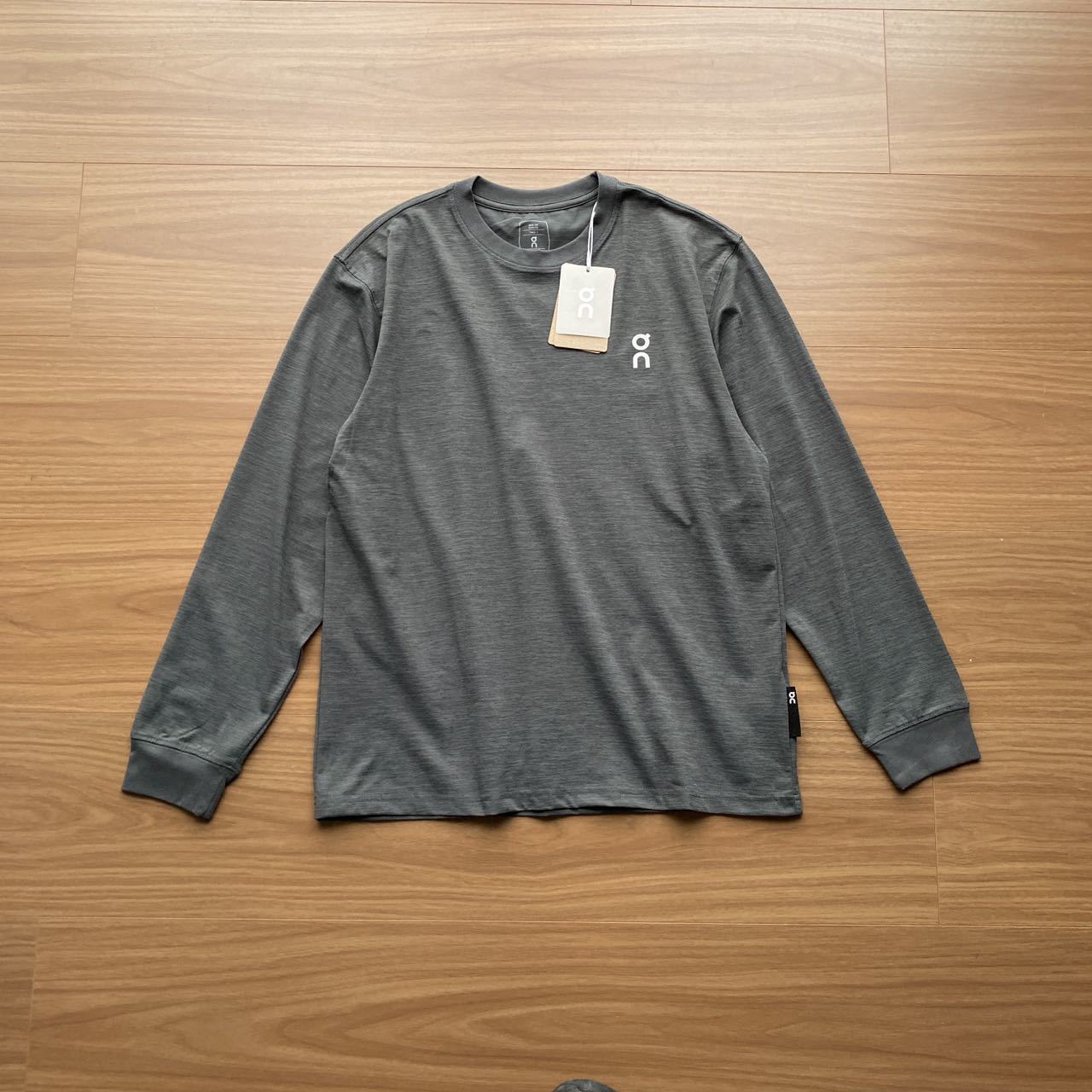 Camiseta ON RUNNING