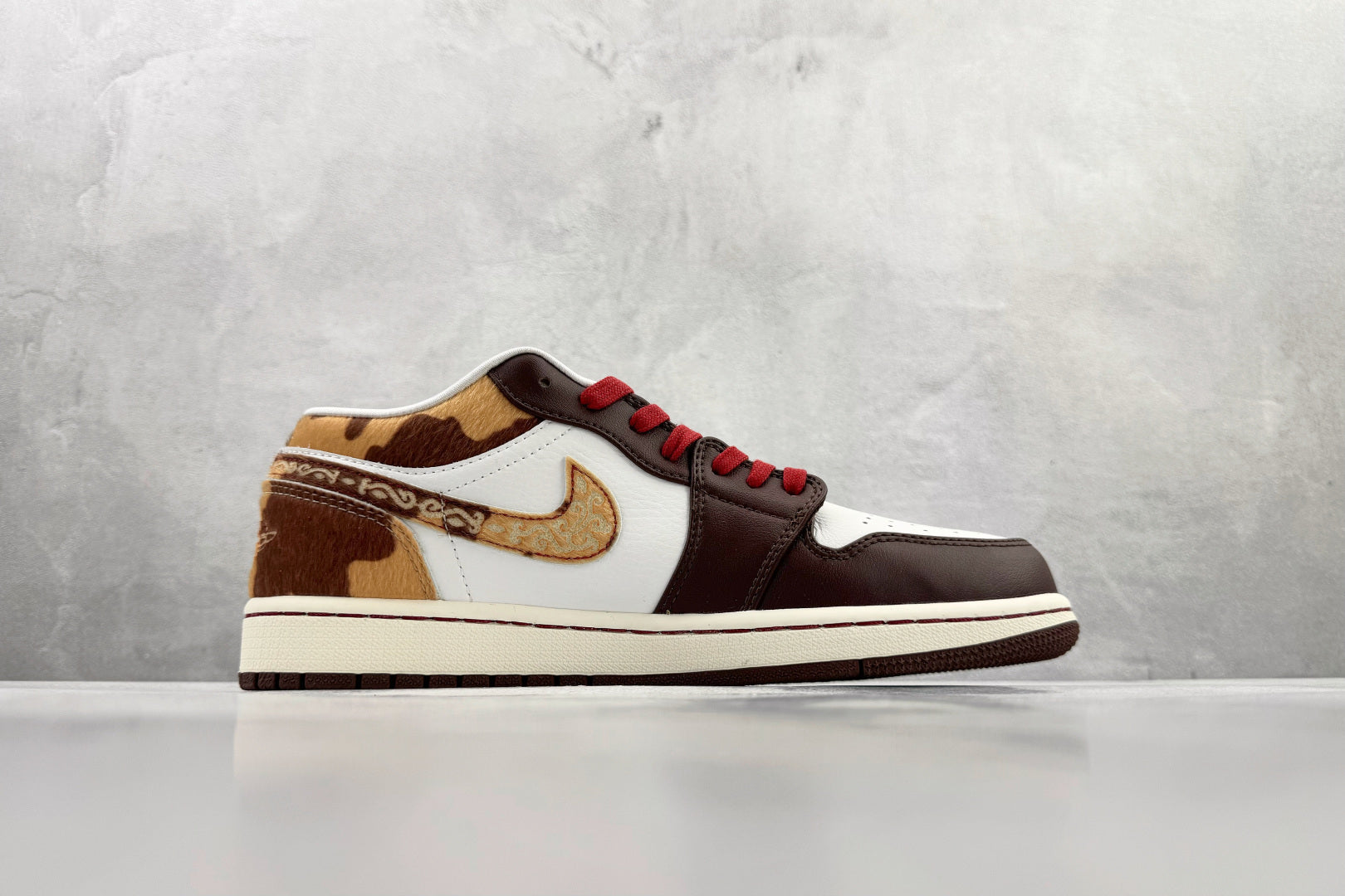 NIKE AIR JORDAN 1 LOW 'YEAR OF THE HORSE'