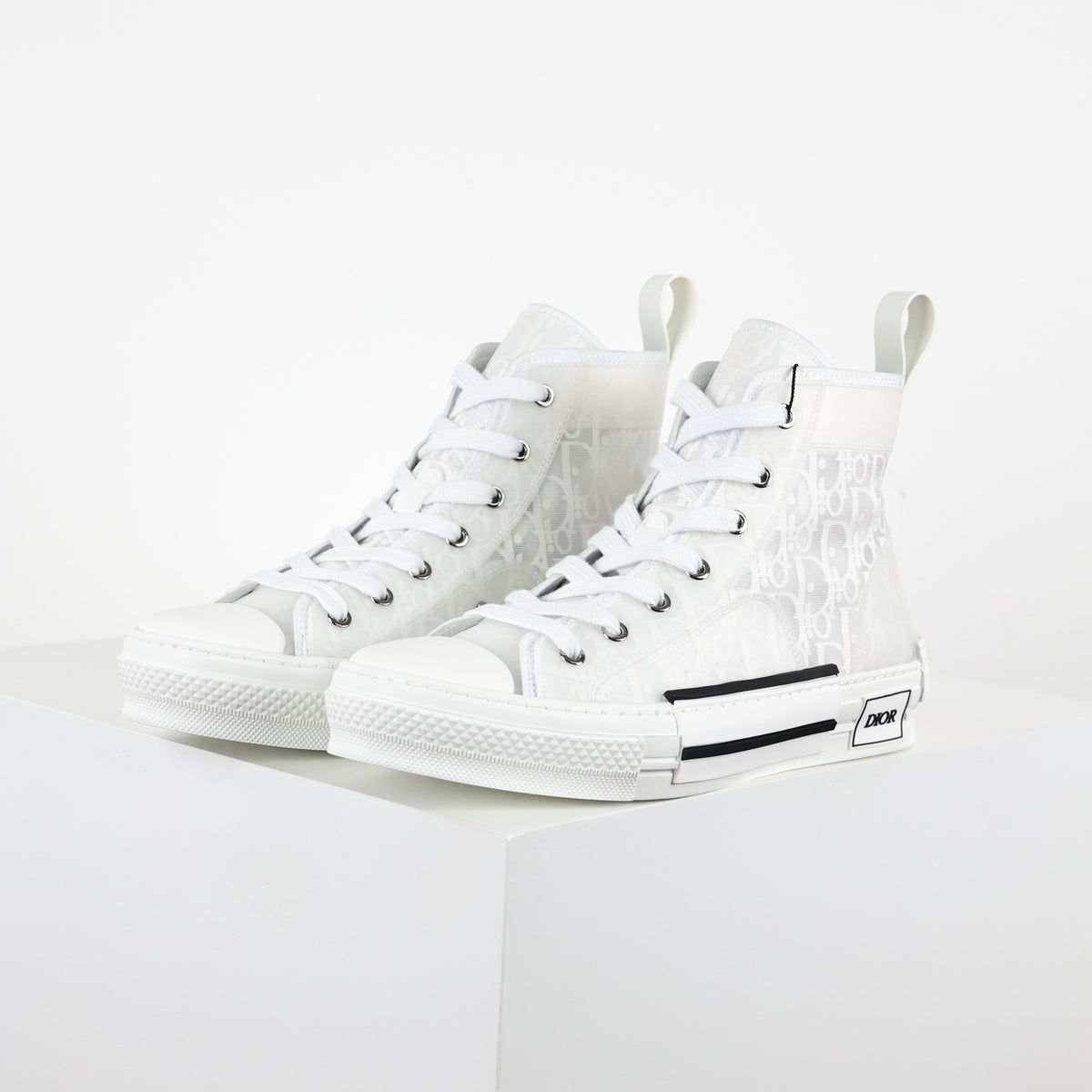 Dior B23 High branco - vista principal com o par