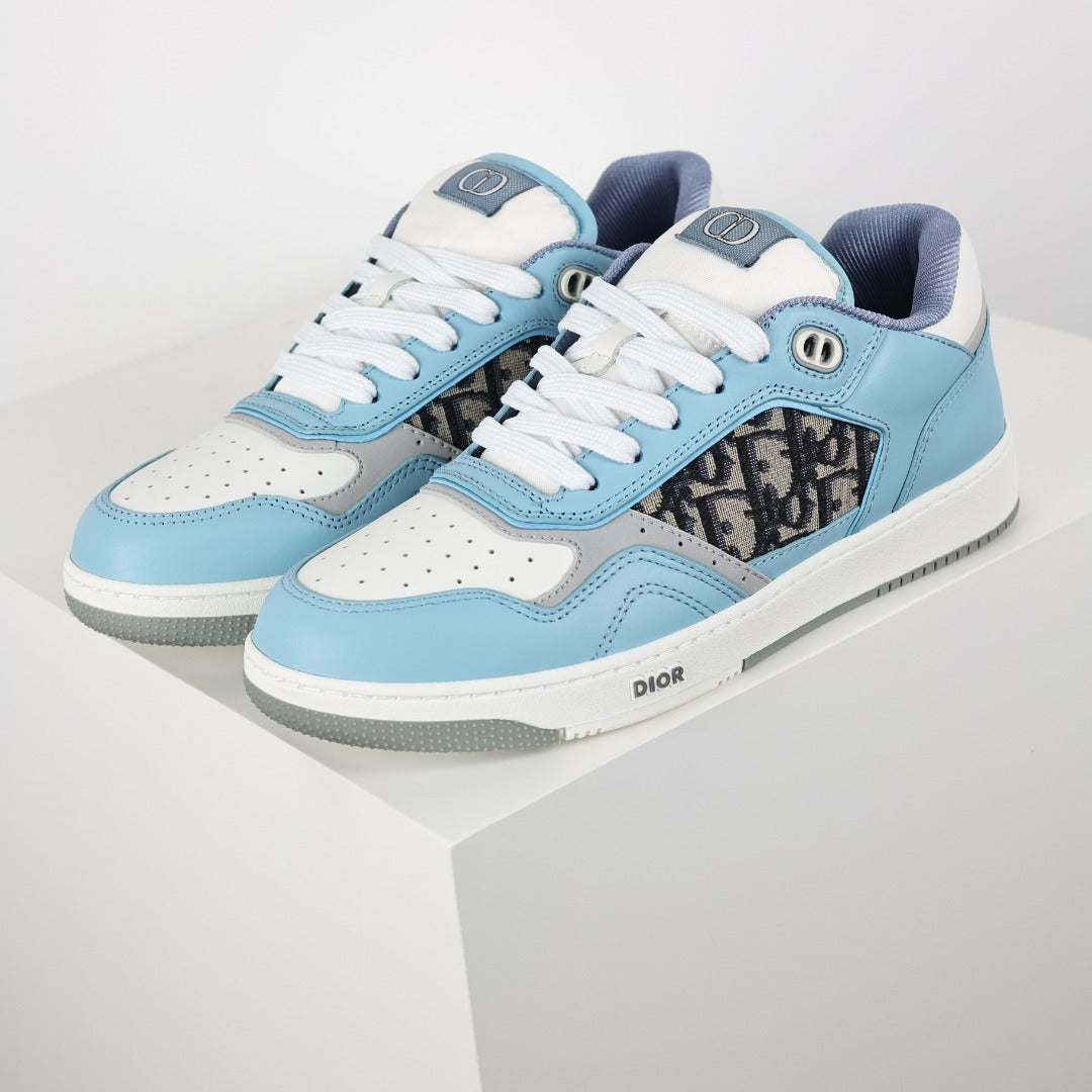 Dior B27 Low-Top azul - vista principal em angulo com o par