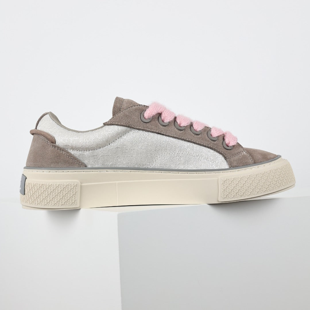 Dior B33 cinza e prata com cadarços rosa - vista lateral