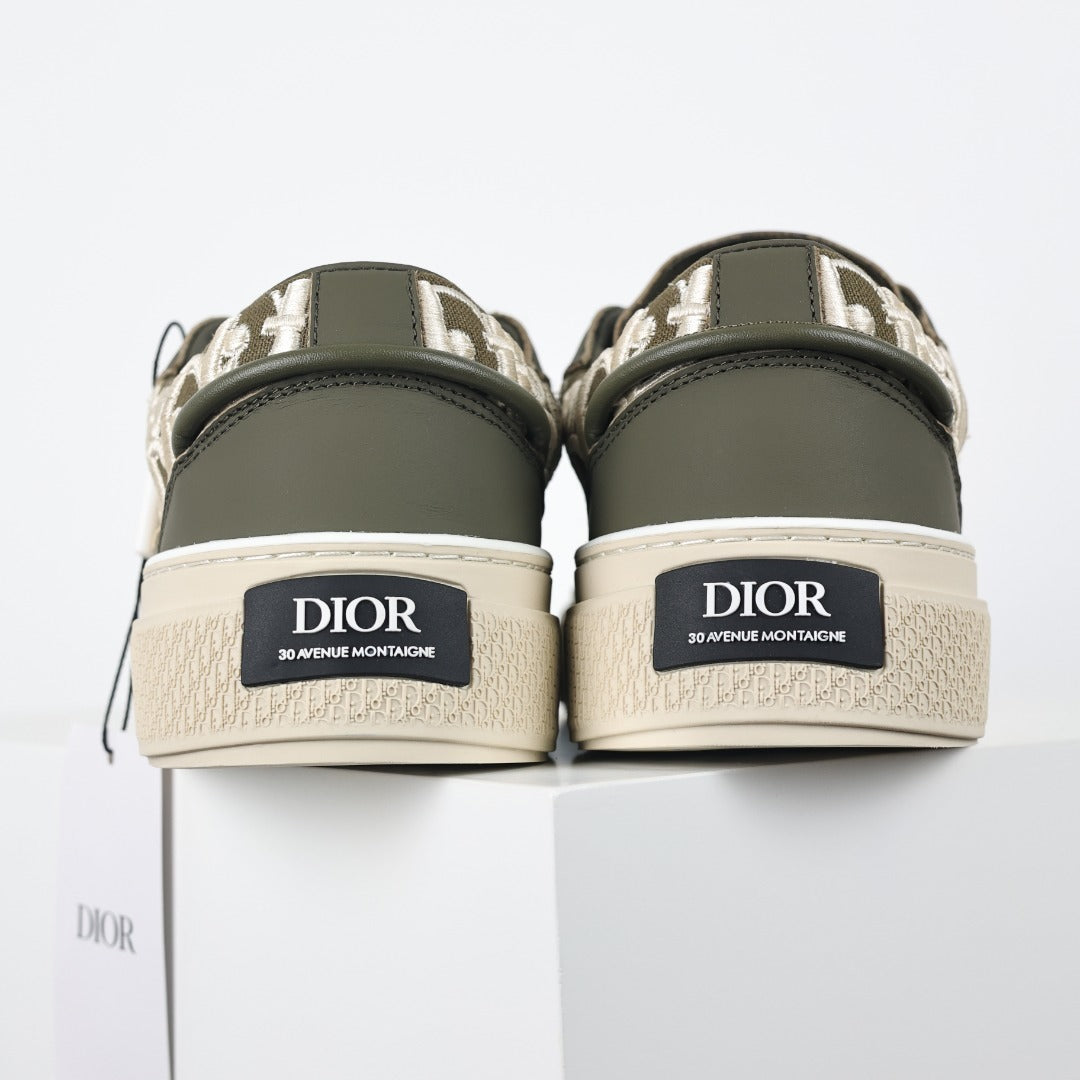 Dior B33 Limited Edition verde oliva com bordado Oblique - vista traseira