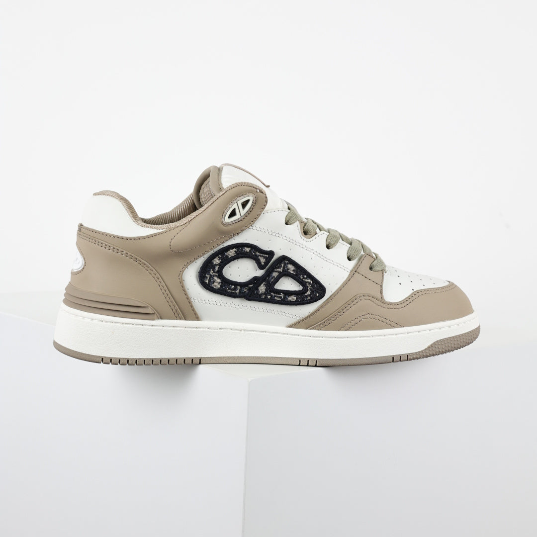 Dior B57 - vista lateral