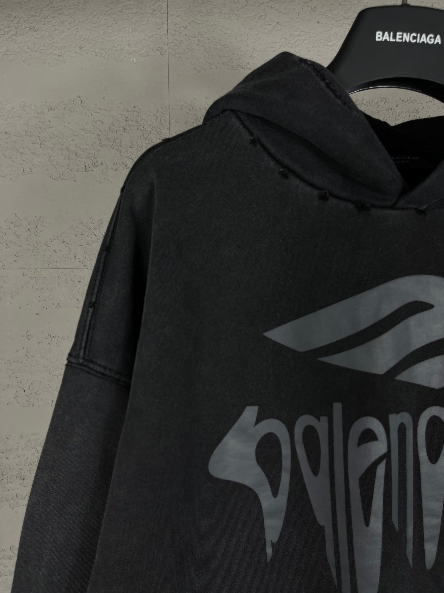 Moletom HOODIE BALENCIAGA