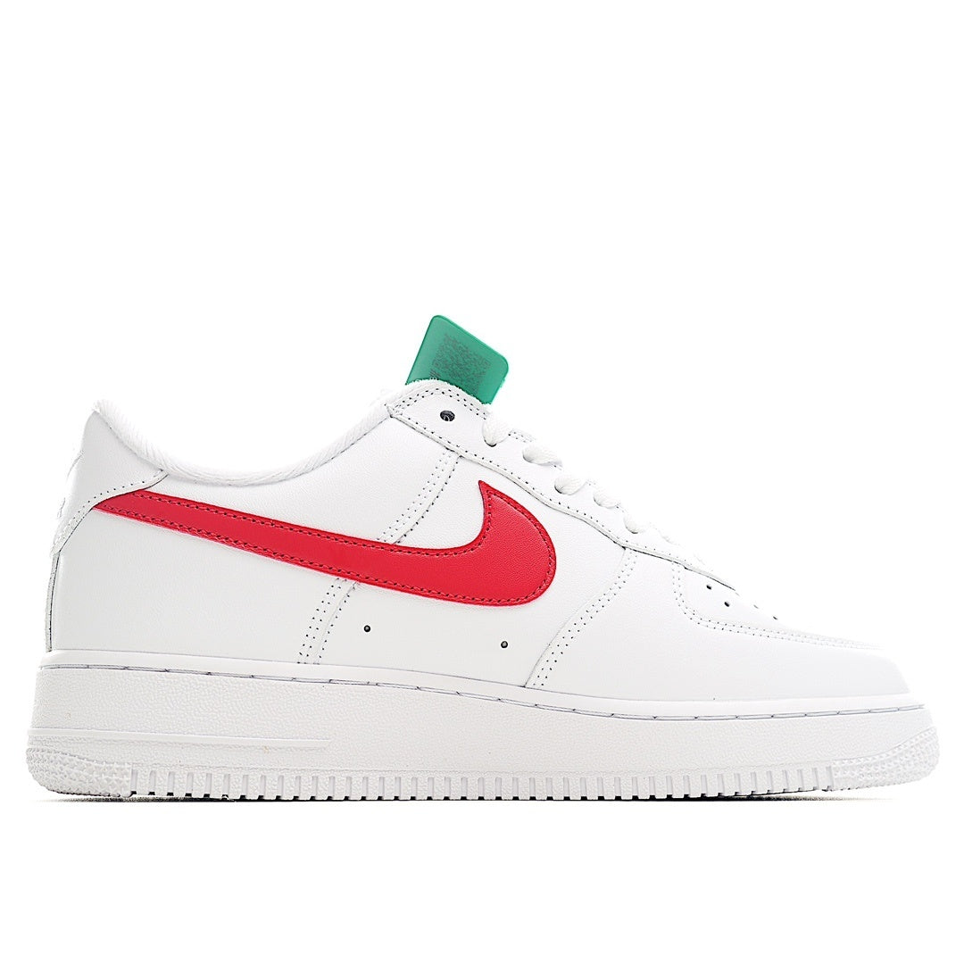 NIKE AIR FORCE 1 LOW x SUPREME