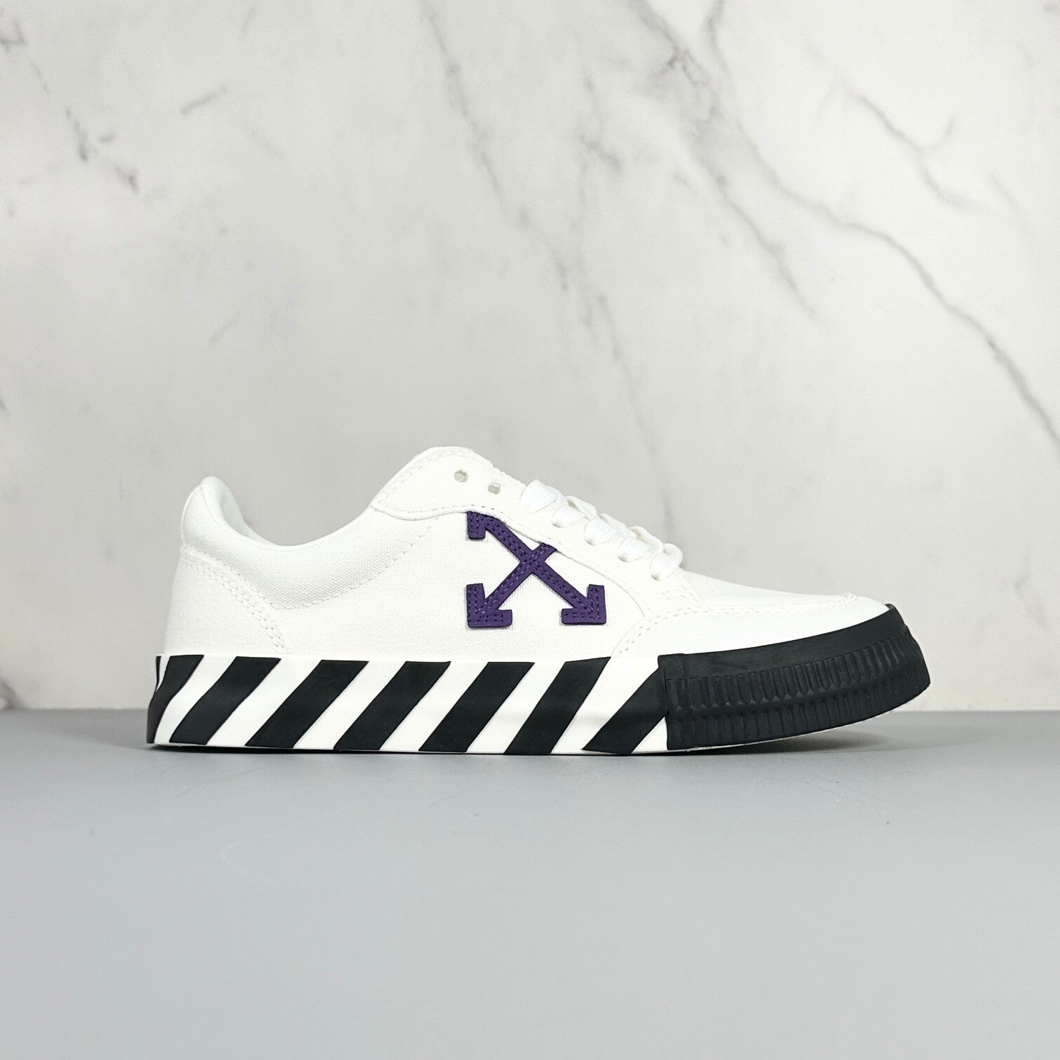Off White Low Vulcanized