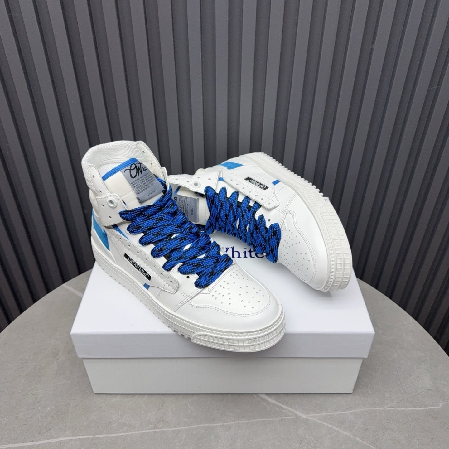 Off White 'Court 3.0'