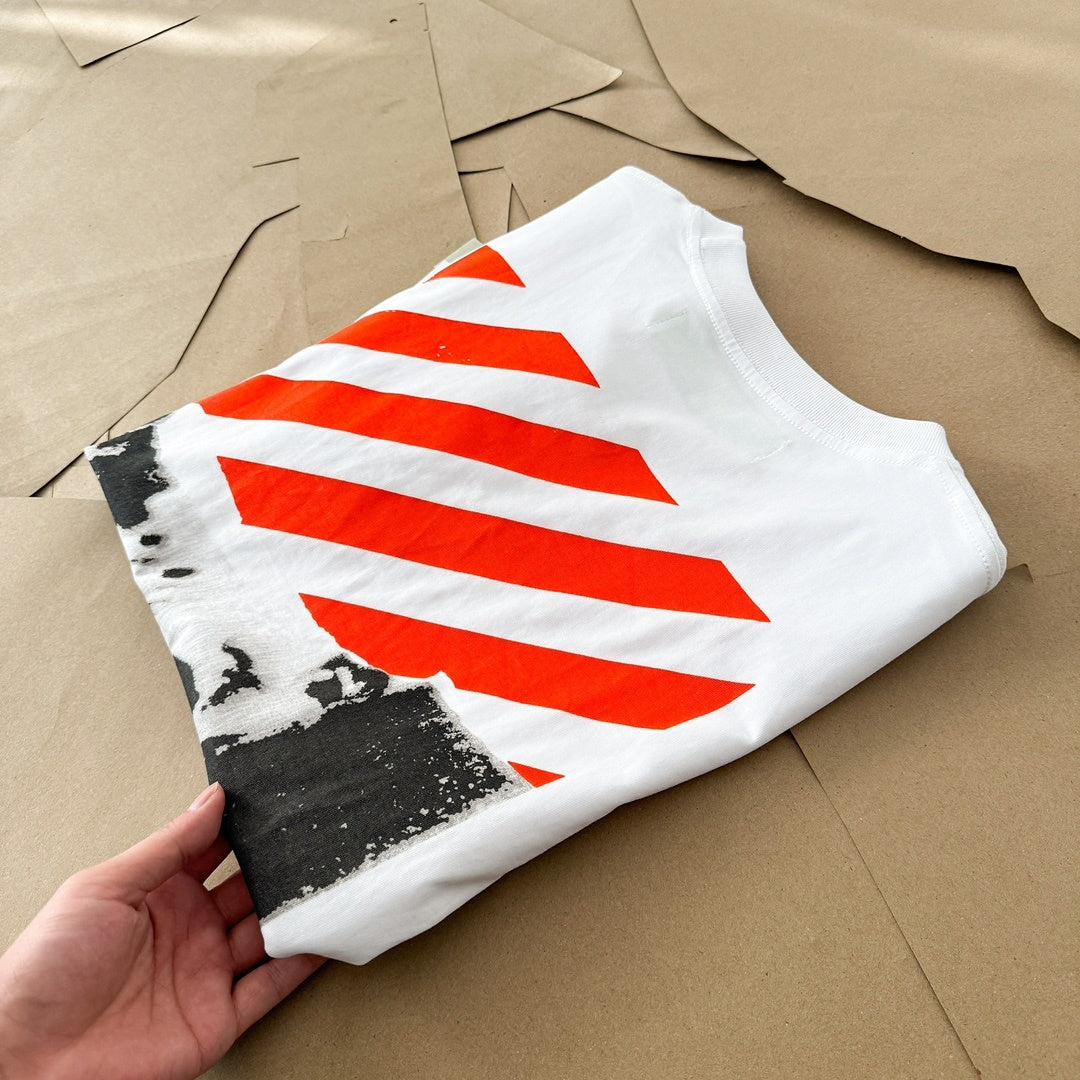 Camiseta OFF-WHITE (Oversized)