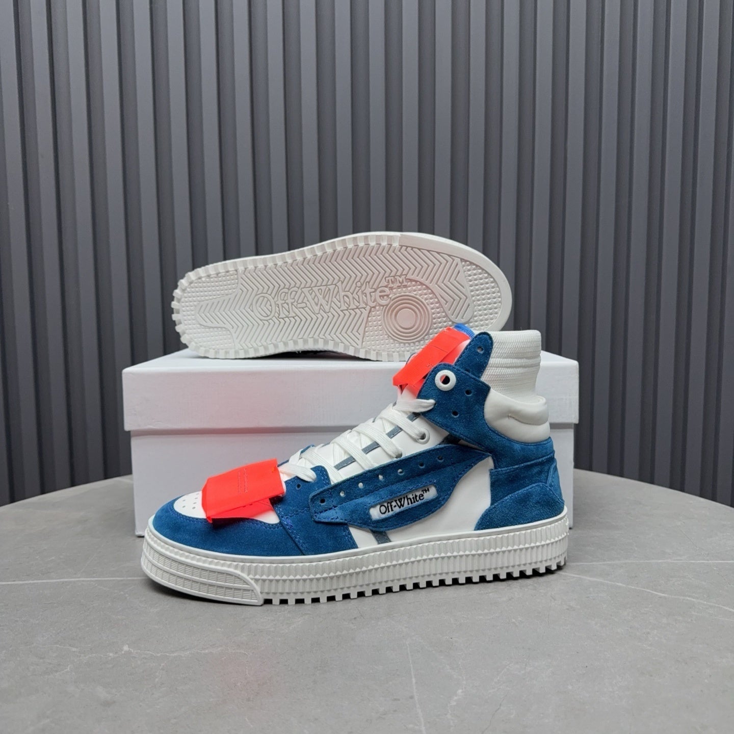 Off White 'Court 3.0'