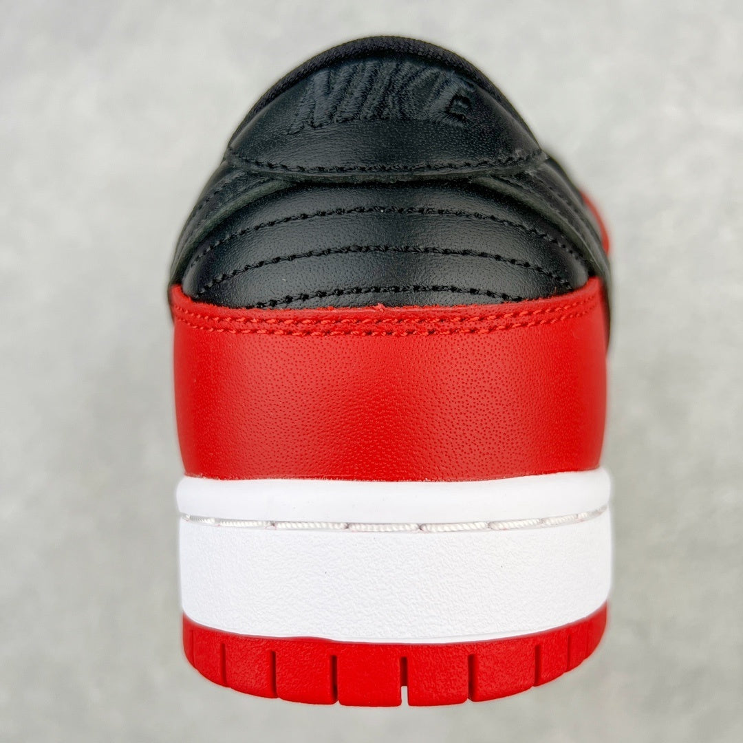 NIKE DUNK LOW 'J-PACK CHICAGO'