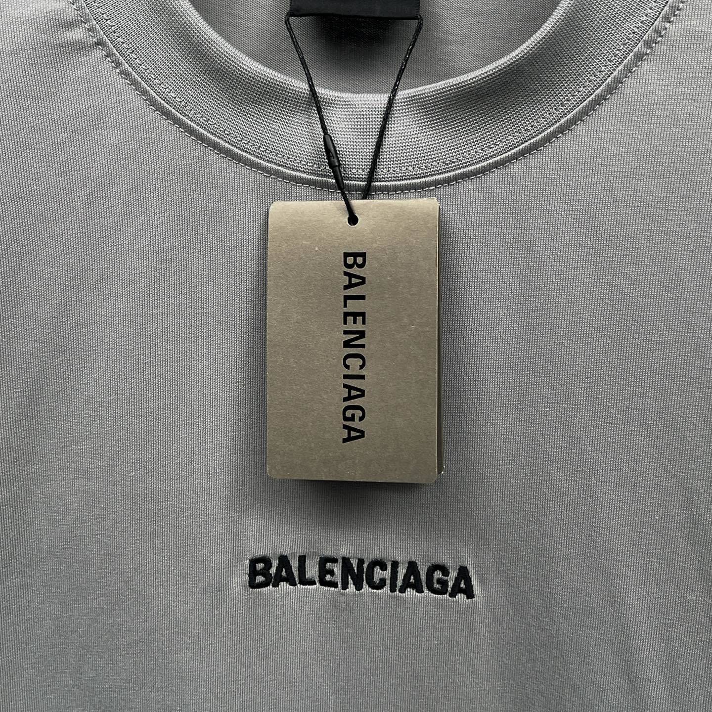 Camiseta BALENCIAGA (Oversized)
