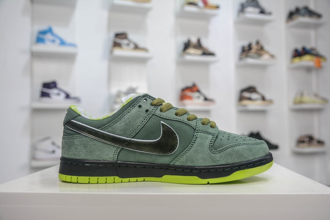CONCEPTS x NIKE SB DUNK LOW GREEN LOBSTER - perfil