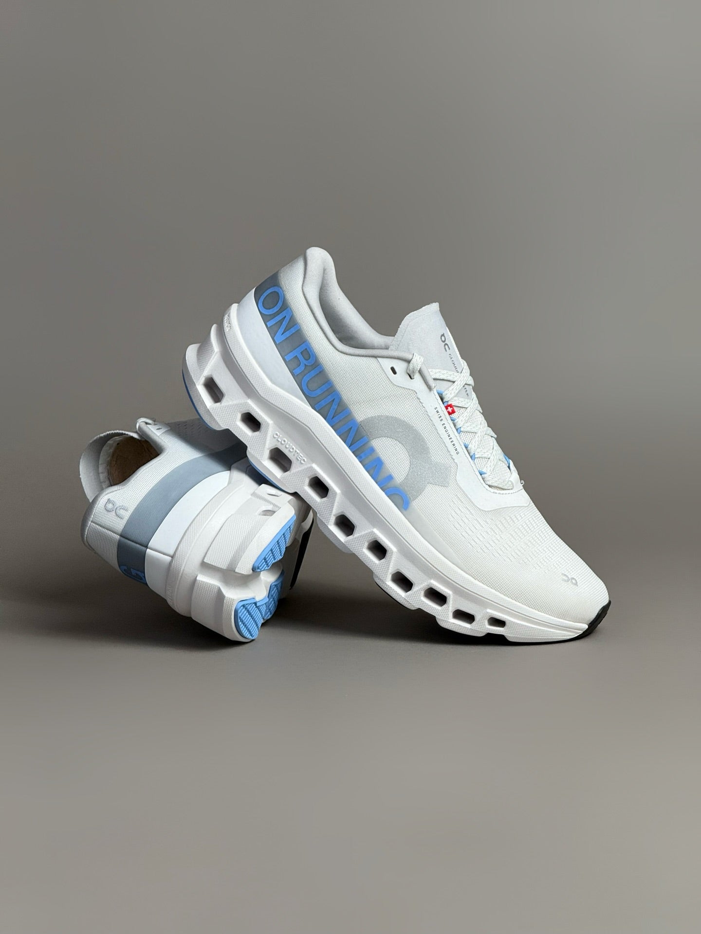 On Running 'Cloudmonster 2'