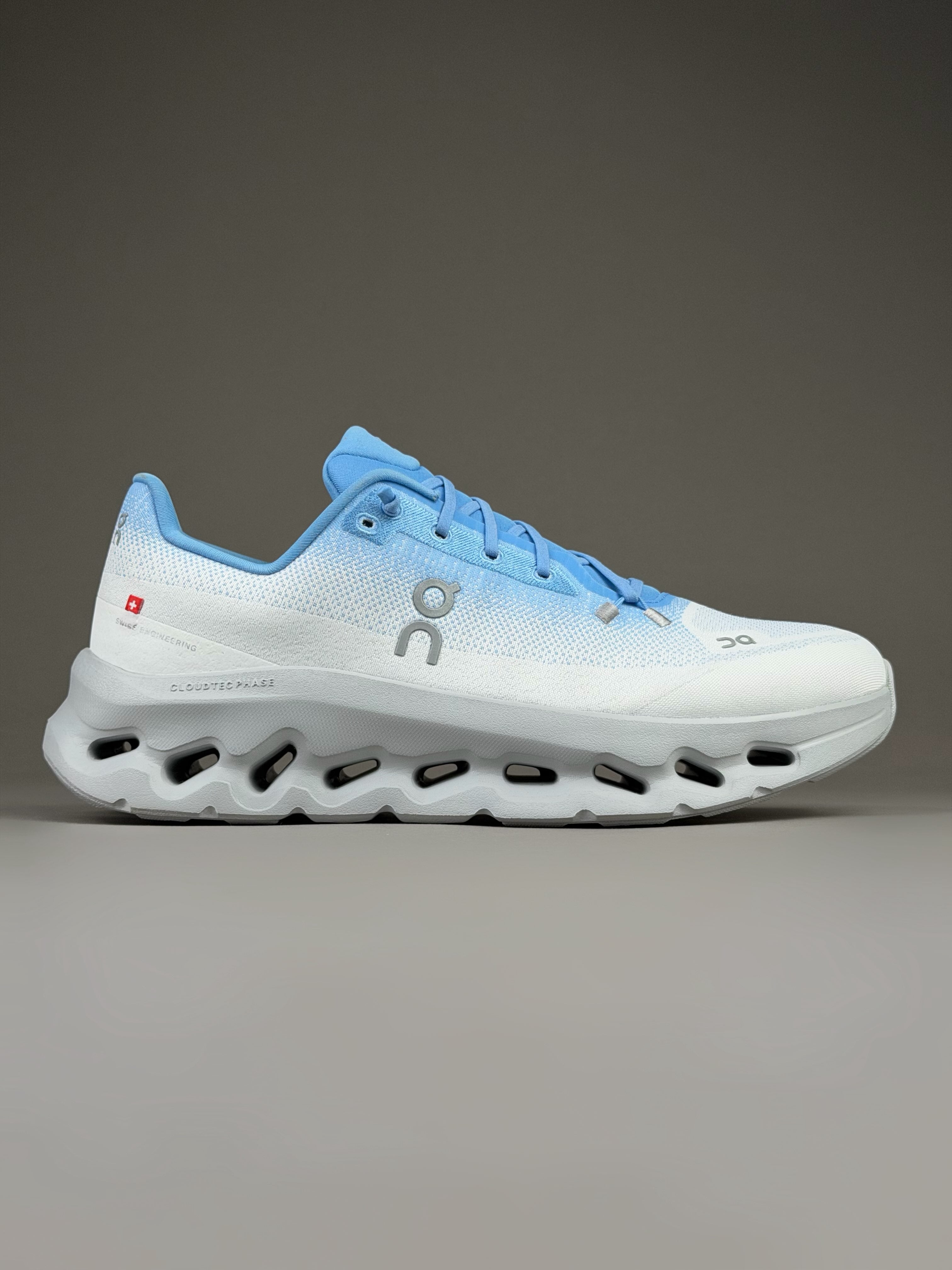 On Running 'Cloudsurfer 2'