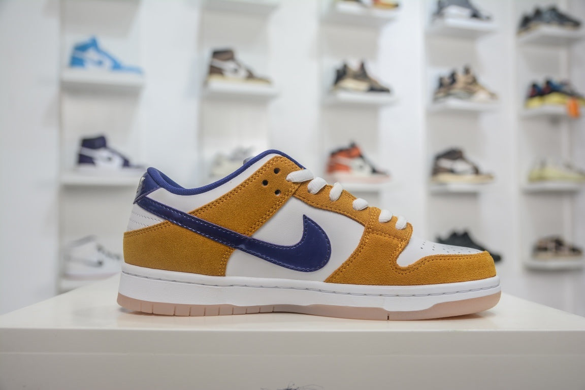 NIKE SB DUNK LOW PRO LASER ORANGE - lateral