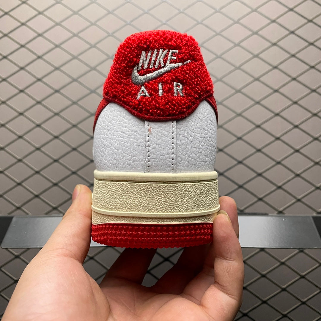 Nike Air Force 1 '07 LV8 White Gym Red Sail