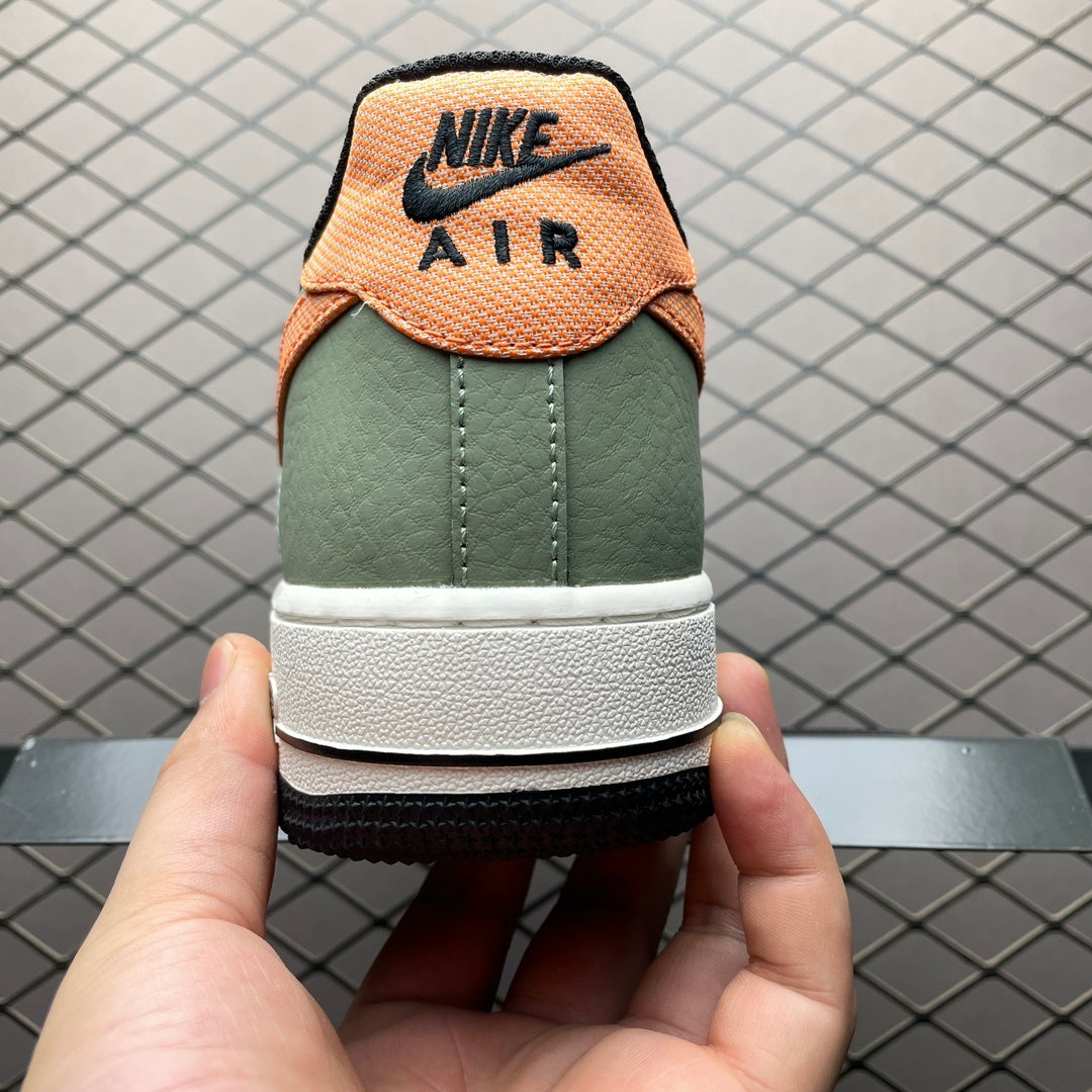 Nike Air Force 1 Oil Green Safety Orange - traseira