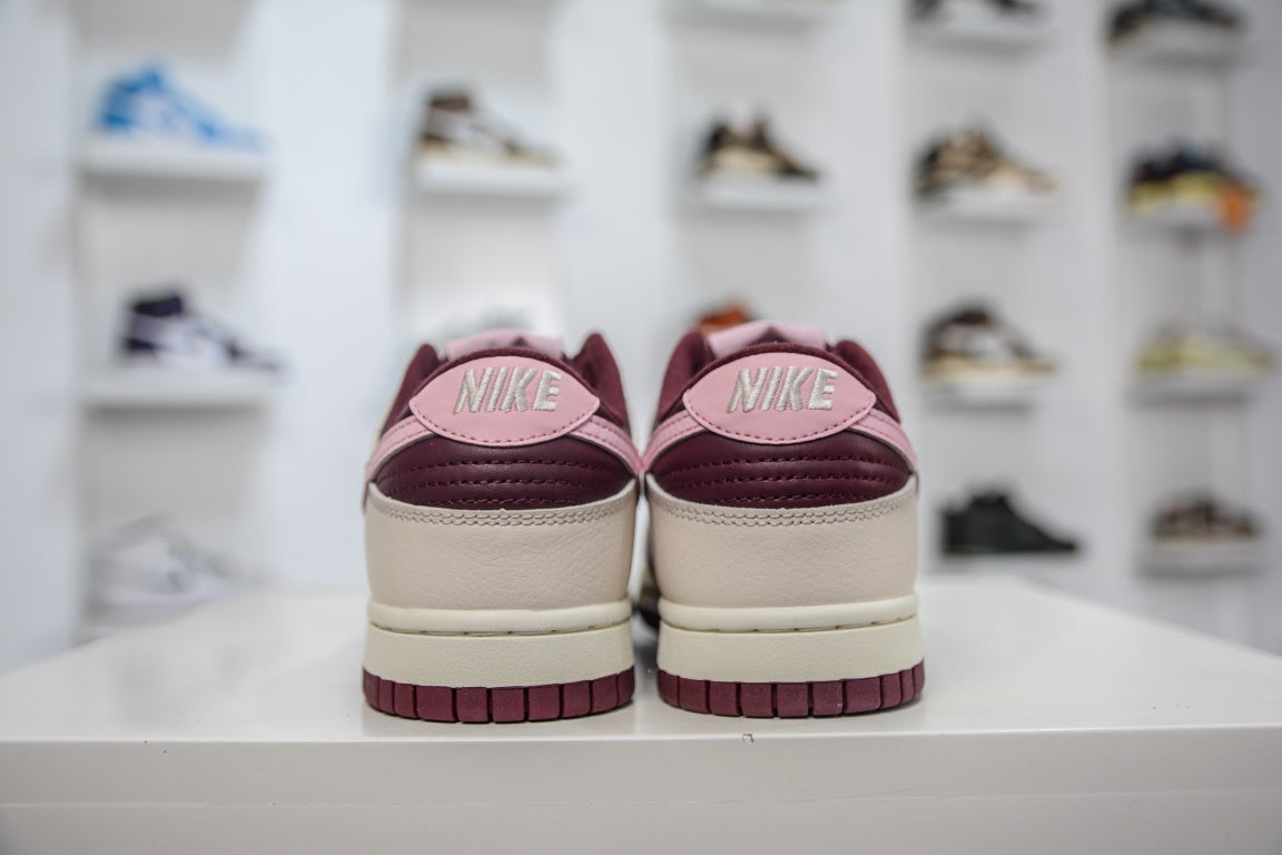 Nike Dunk Low 'Valentine's Day 2023' - foto 4
