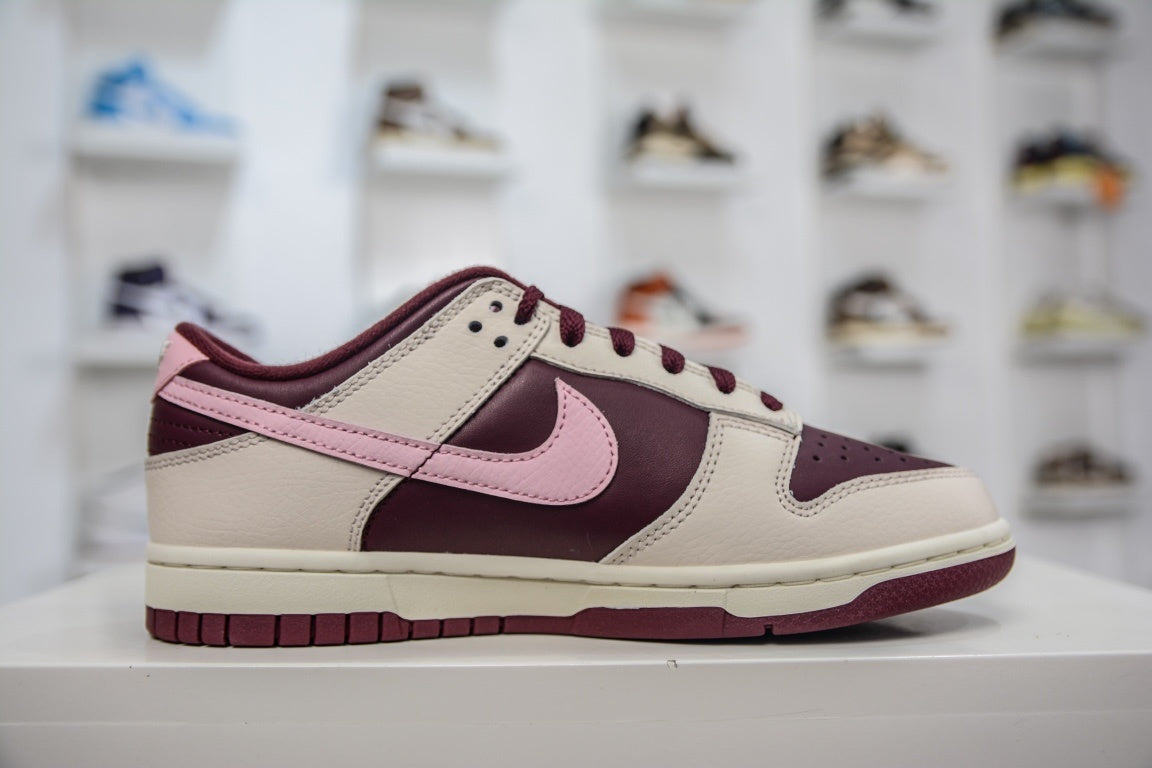 Nike Dunk Low 'Valentine's Day 2023' - foto 2