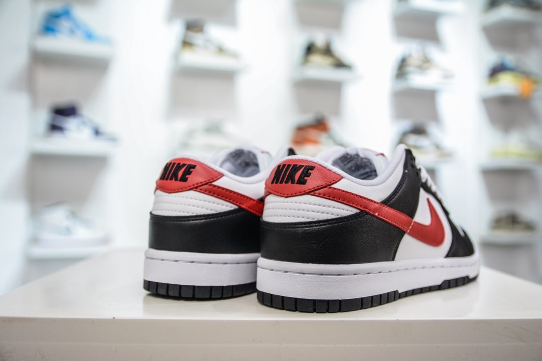 Nike Dunk Low 'Black White Red' - foto 3