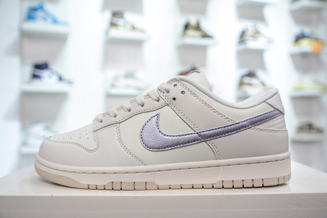Nike Dunk Low Silver Swoosh