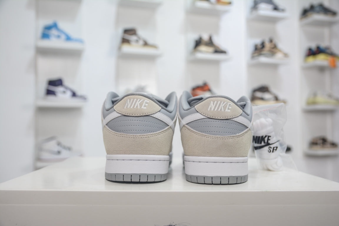 NIKE SB DUNK LOW PRO SUMMIT WHITE WOLF GREY - traseira