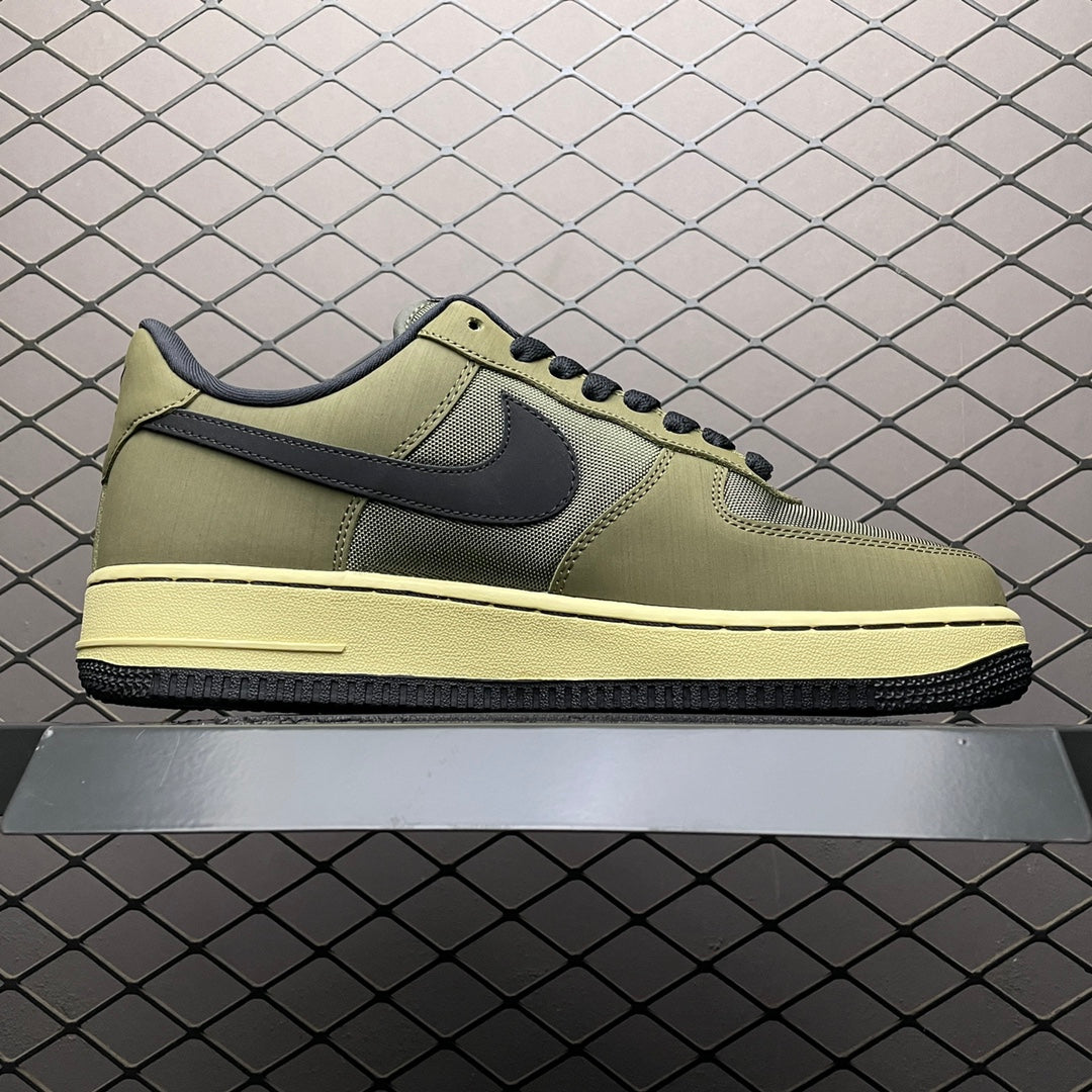UNDEFEATED x Nike Air Force 1 Low Ballistic foto principal