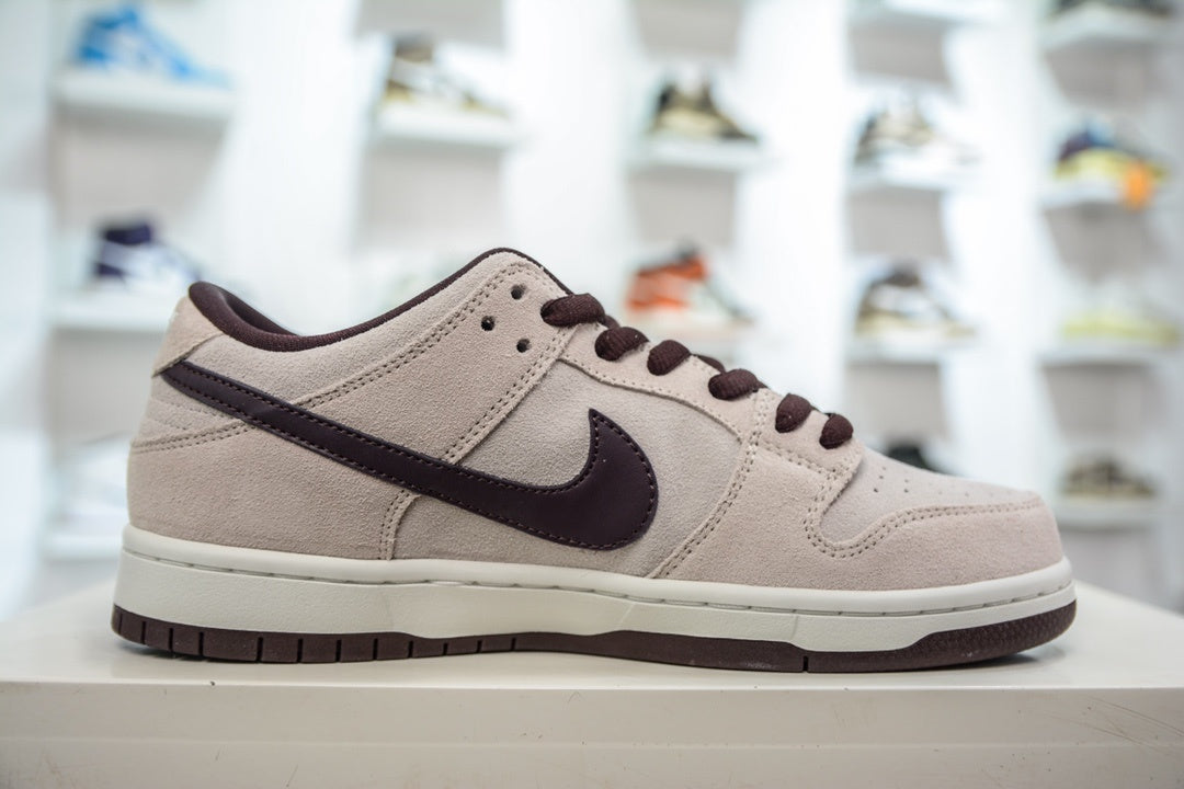 NIKE SB DUNK LOW WHEAT MOCHA - lateral oposta