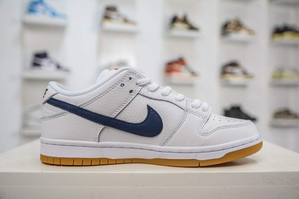 NIKE SB DUNK LOW ORANGE LABEL WHITE NAVY - lateral