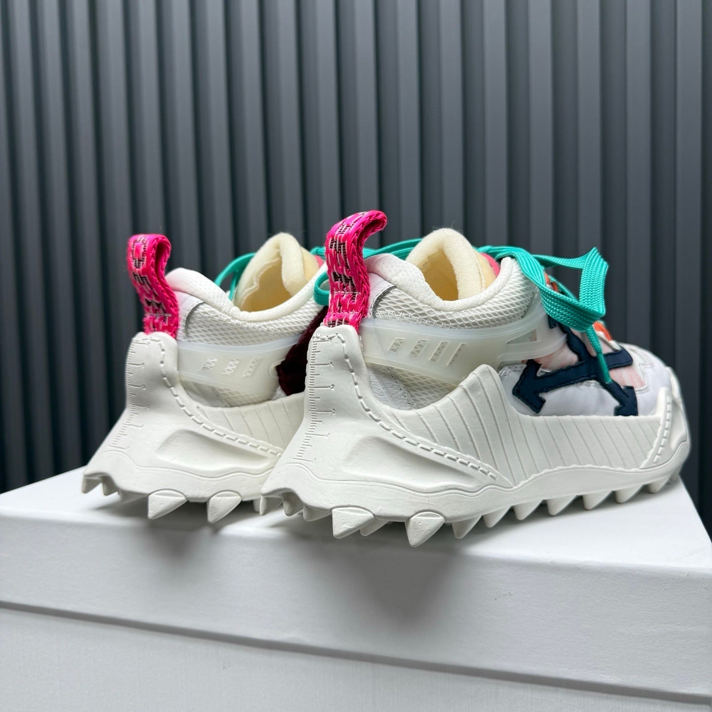 Off White 'ODSY-1000'