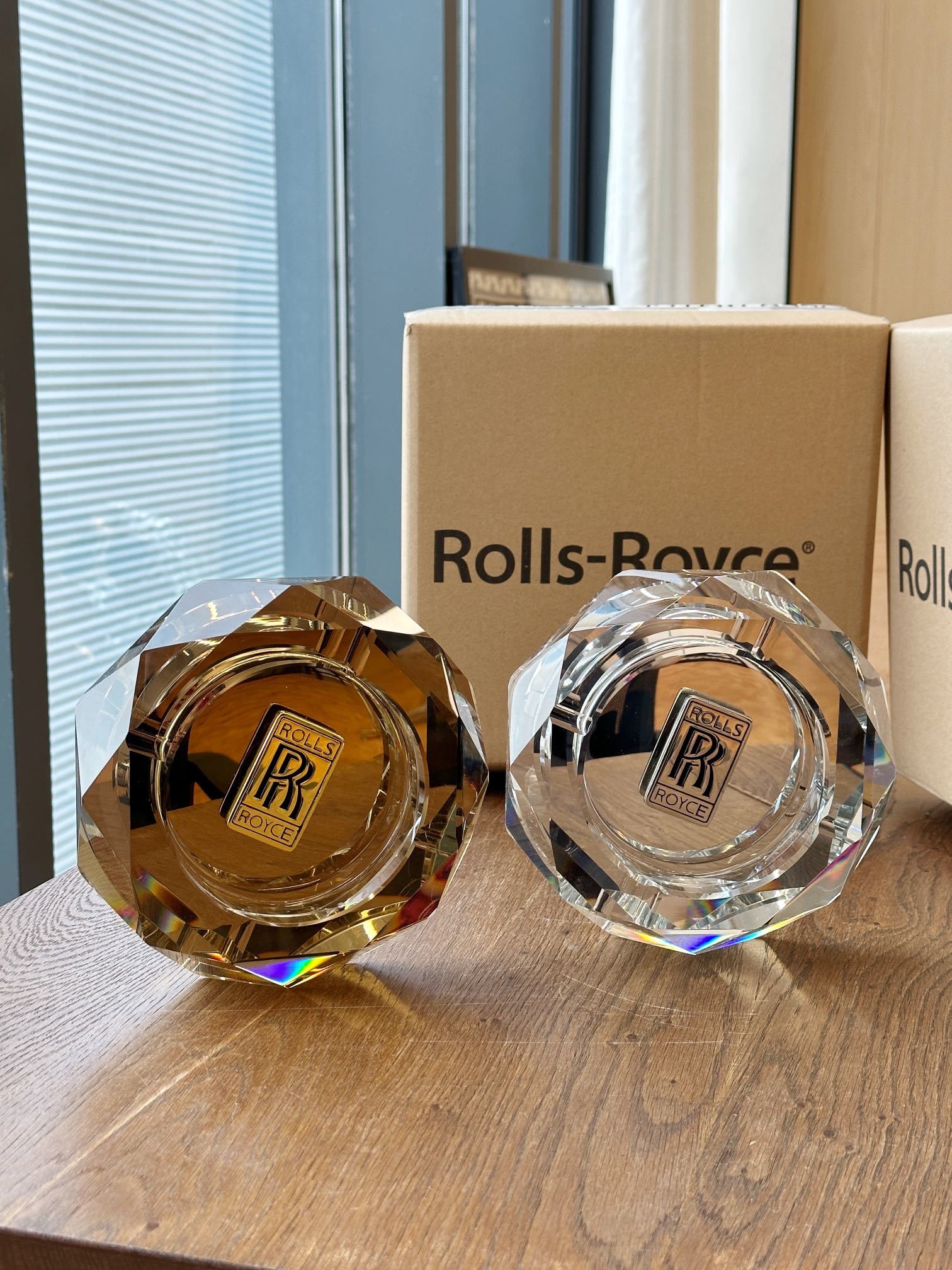 Cinzeiro ROLLS-ROYCE