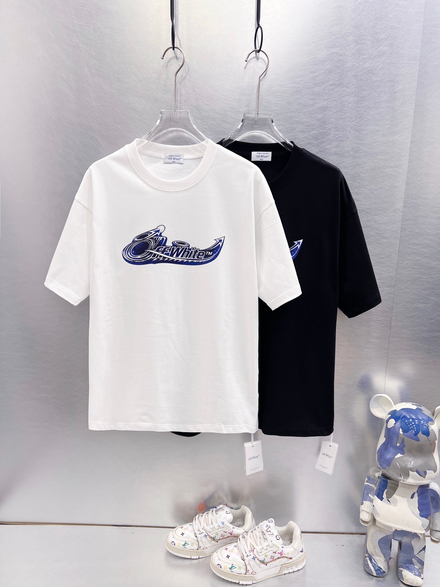 Camiseta OFF-WHITE (Oversized)