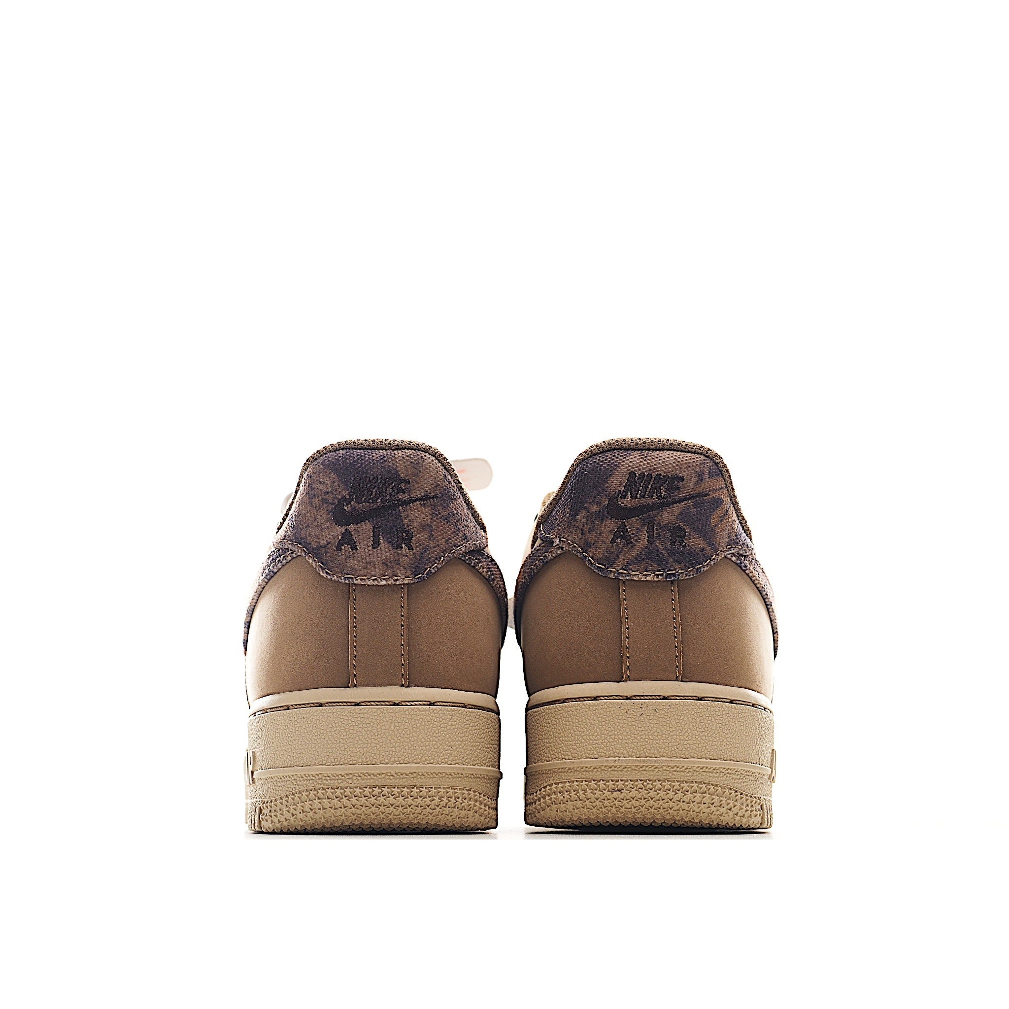 NIKE AIR FORCE 1 LOW REALTREE