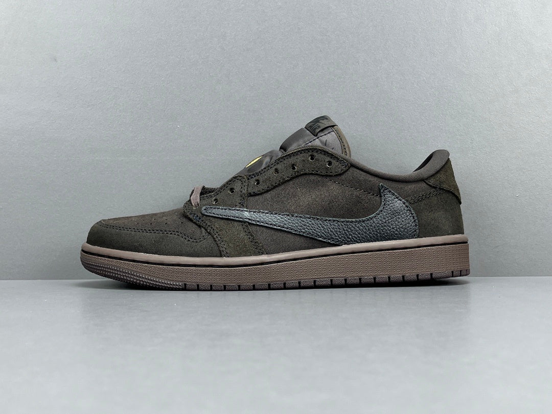 NIKE AIR JORDAN 1 LOW x TRAVIS SCOTT