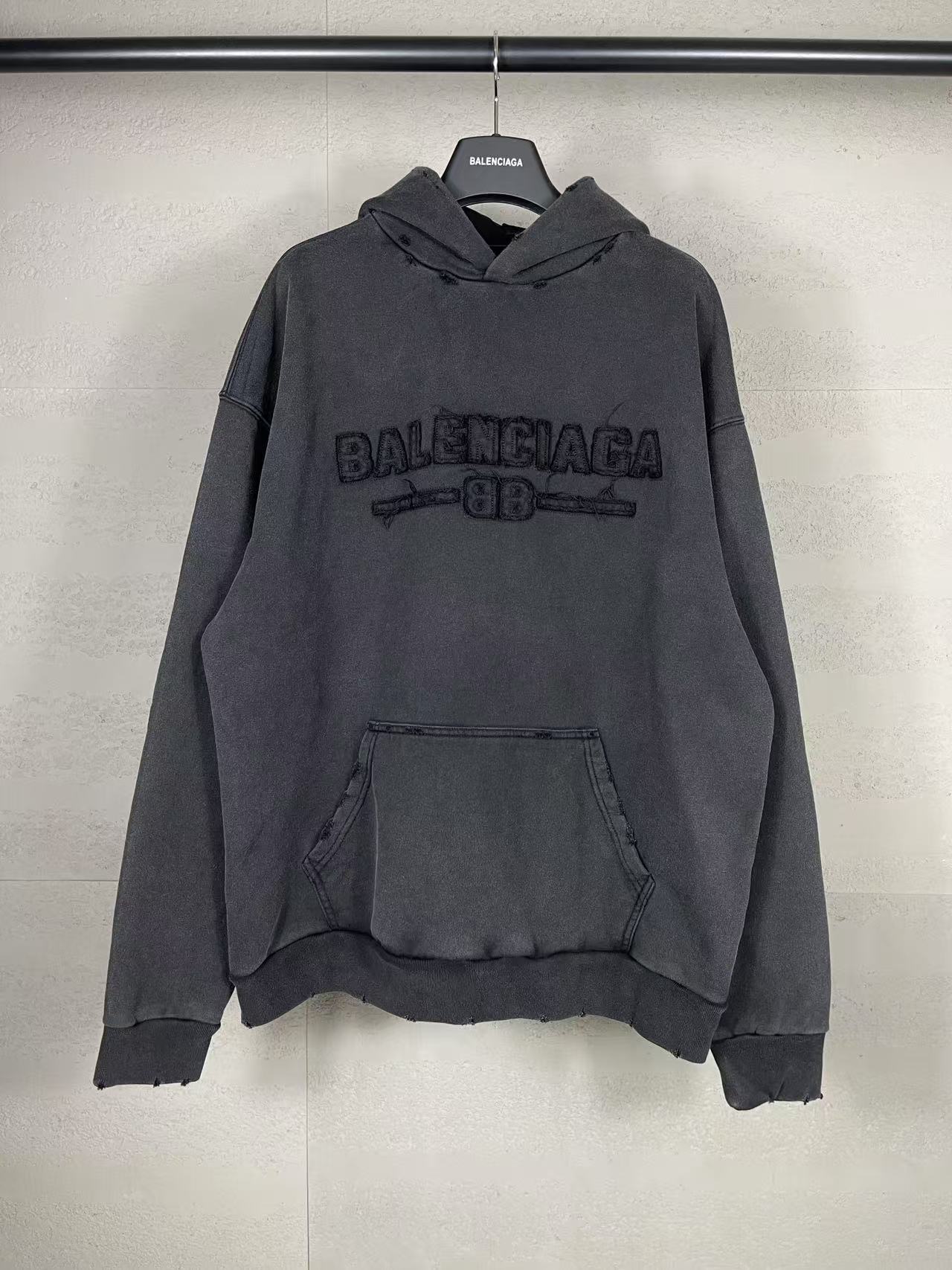 Moletom HOODIE BALENCIAGA