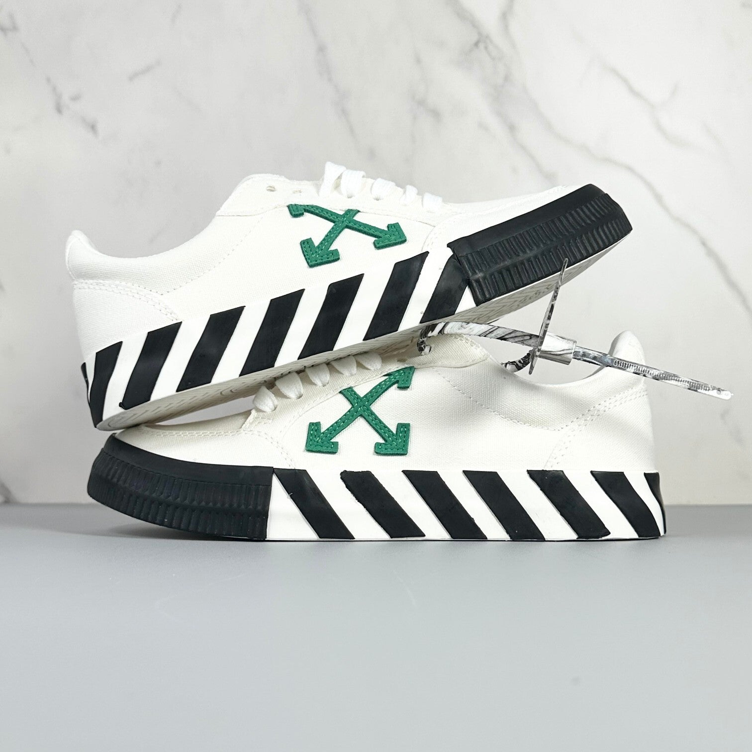 Off White Low Vulcanized