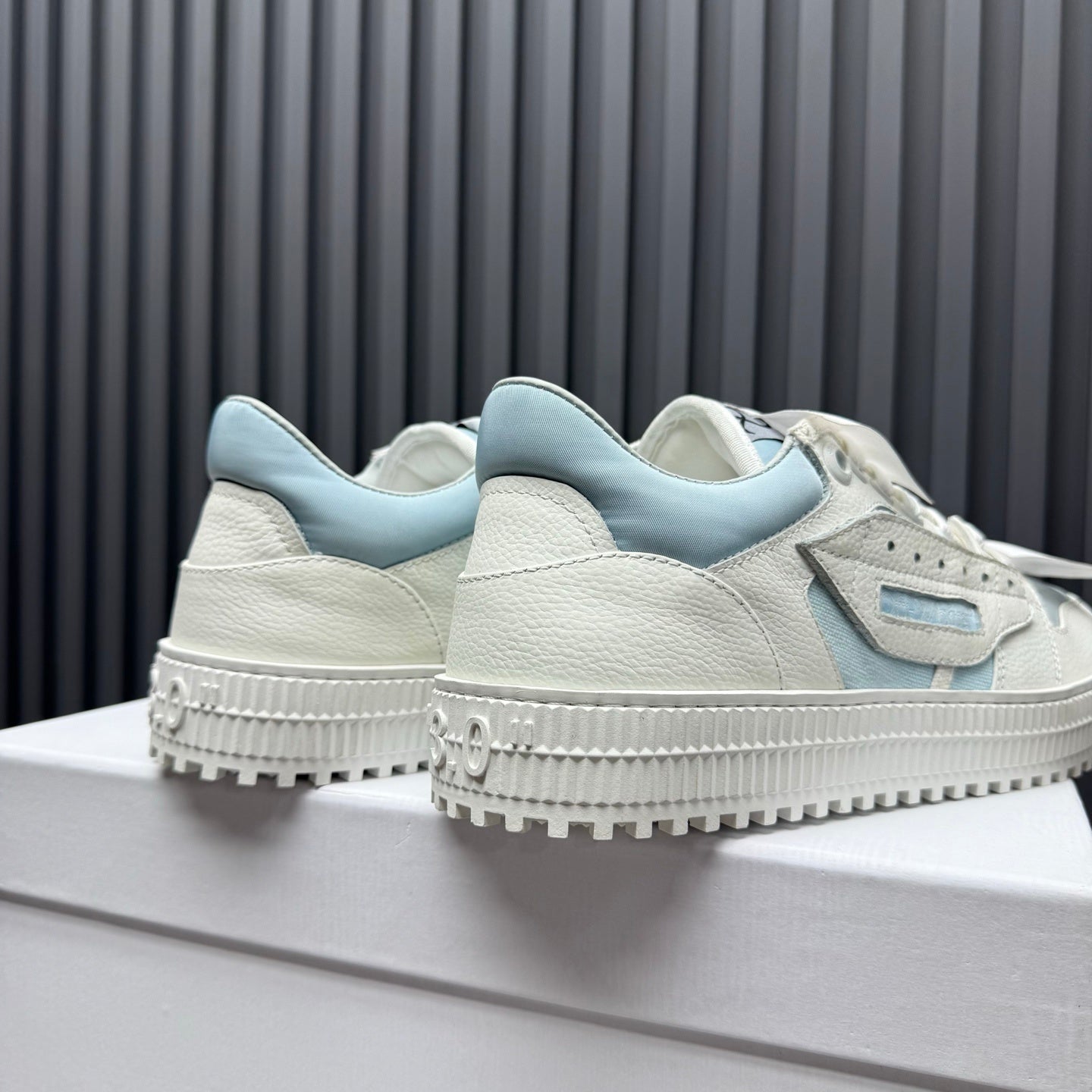 Off White 'Court 3.0 Low'