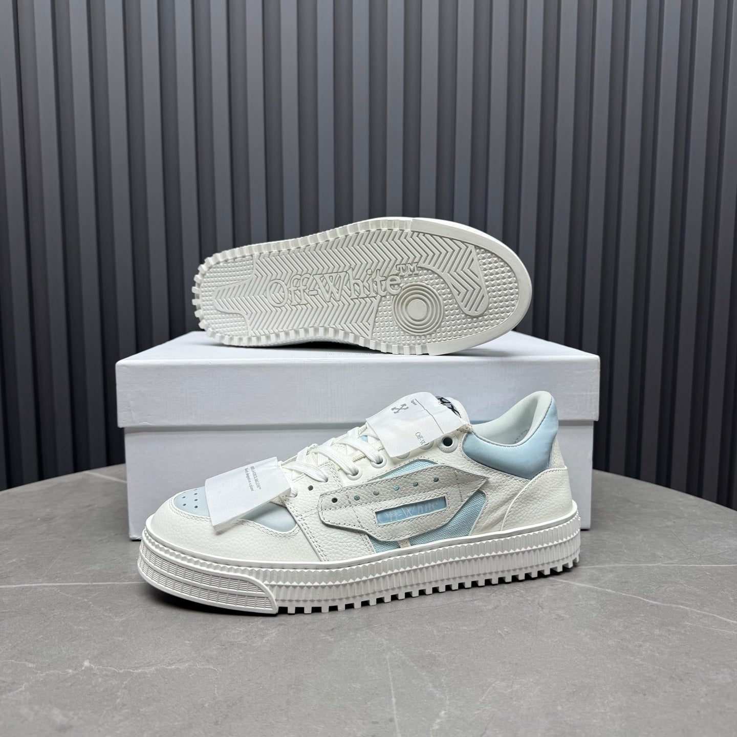 Off White 'Court 3.0 Low'