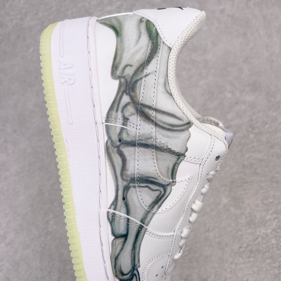 NIKE AIR FORCE 1 LOW SKELETON
