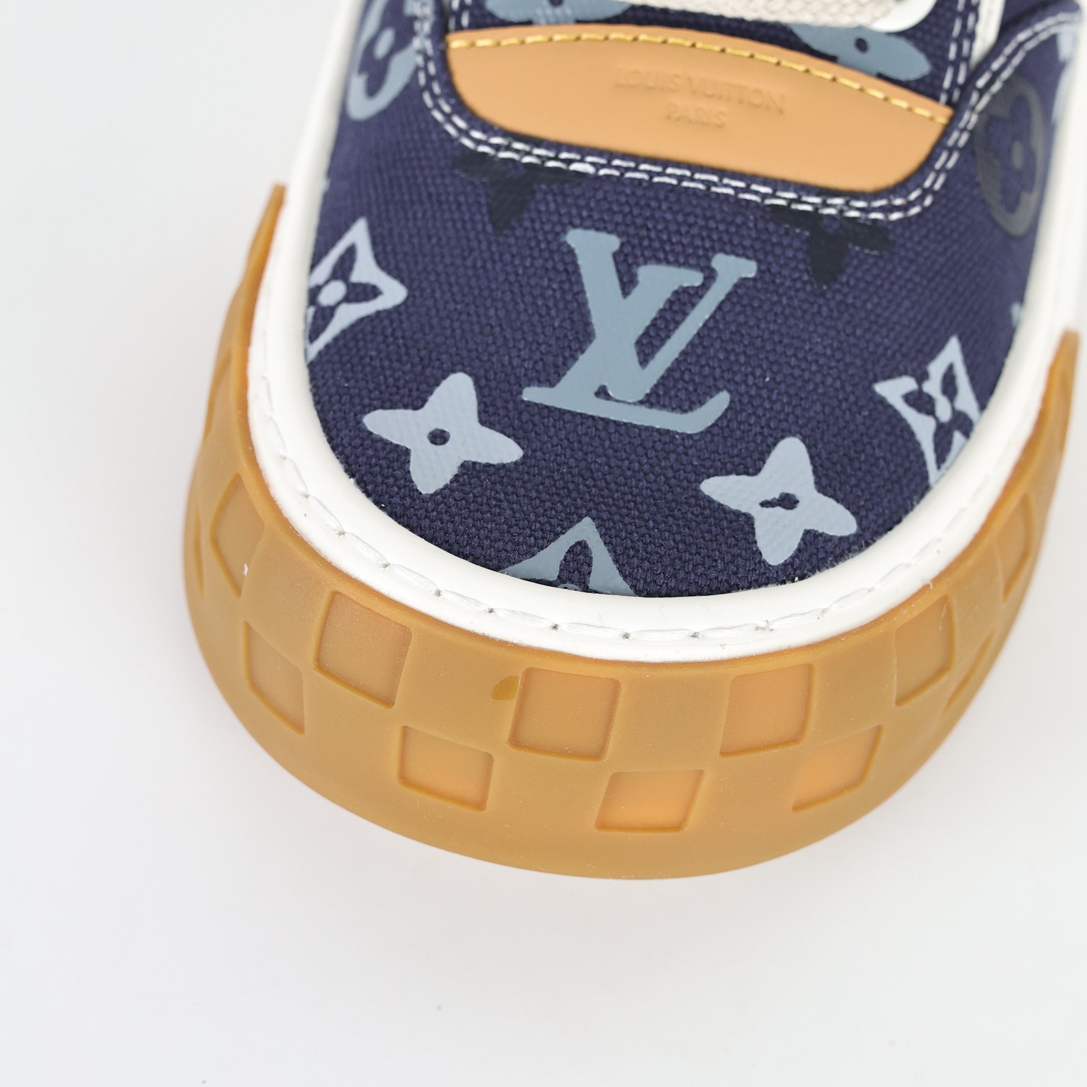 LOUIS VUITTON ´TILTED`