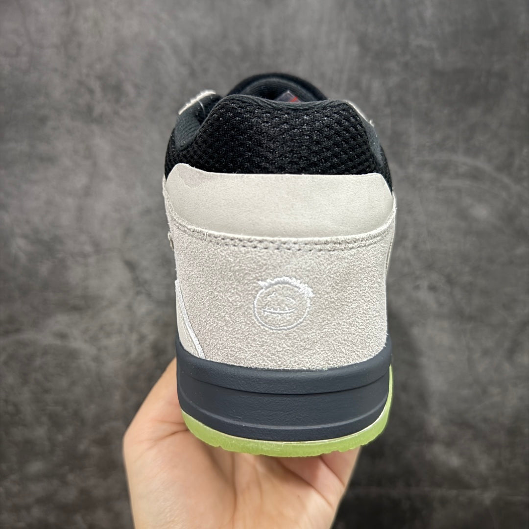 NIKE AIR JORDAN x TRAVIS SCOTT 'JUMPMAN JACK' CHASE B