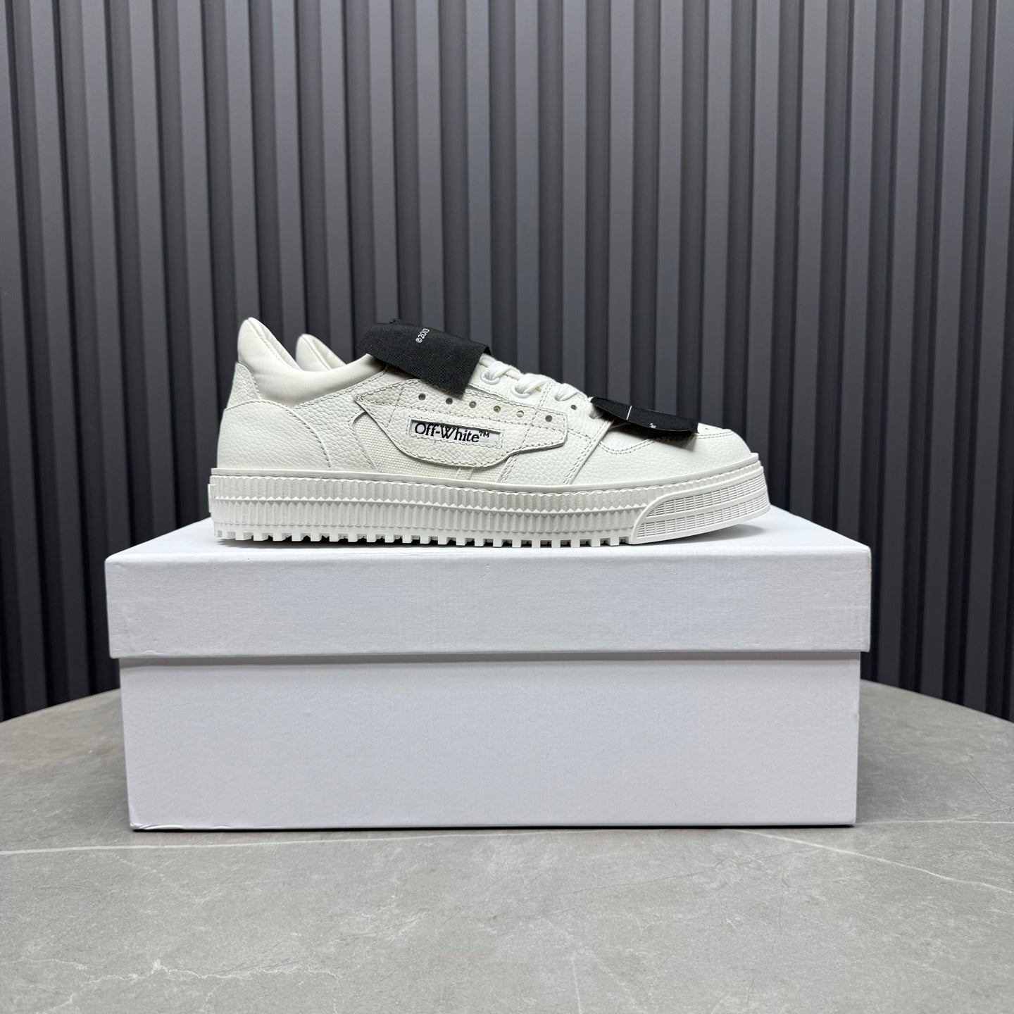 Off White 'Court 3.0 Low'