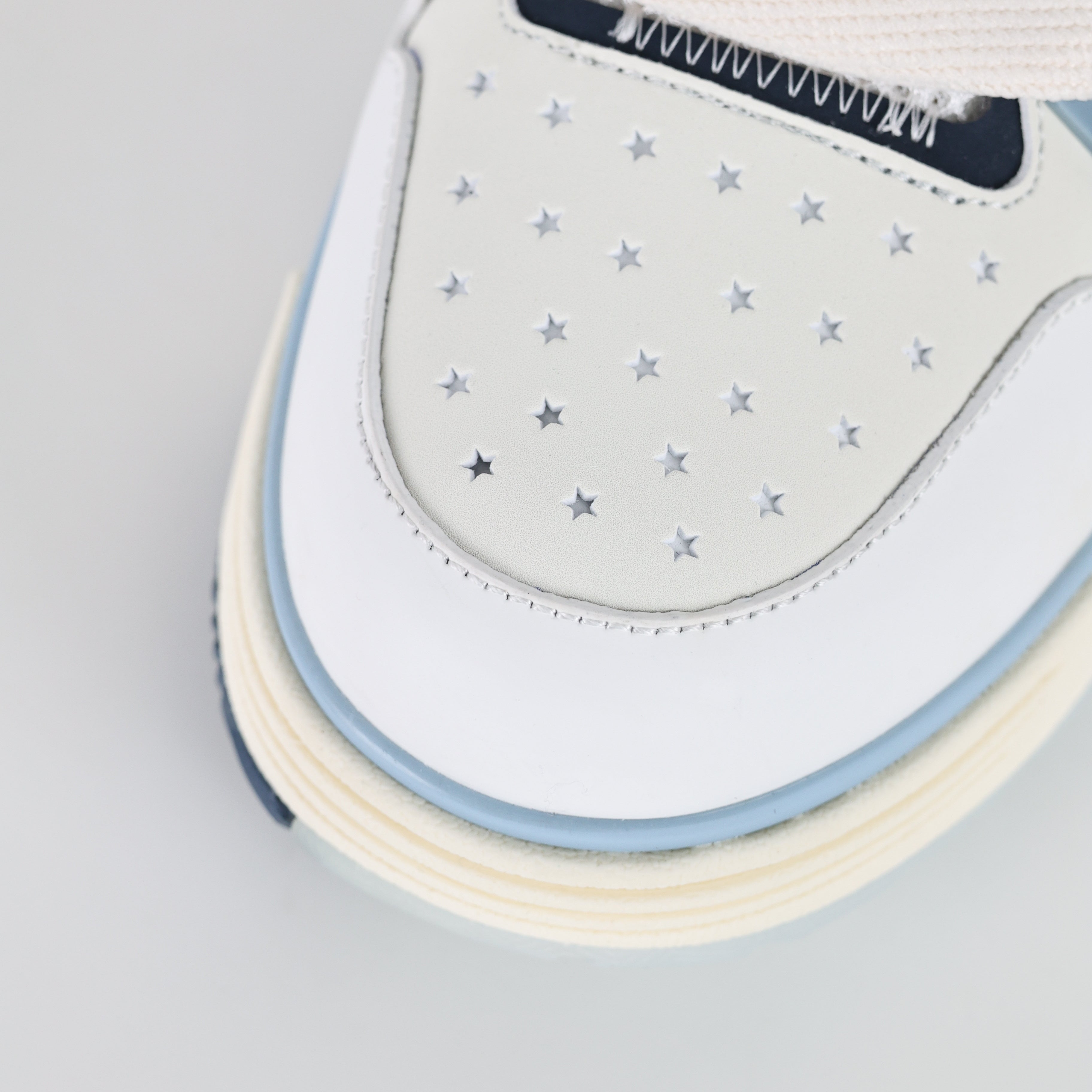 Tenis AMIRI MA-1 - Branco/Azul Bebê