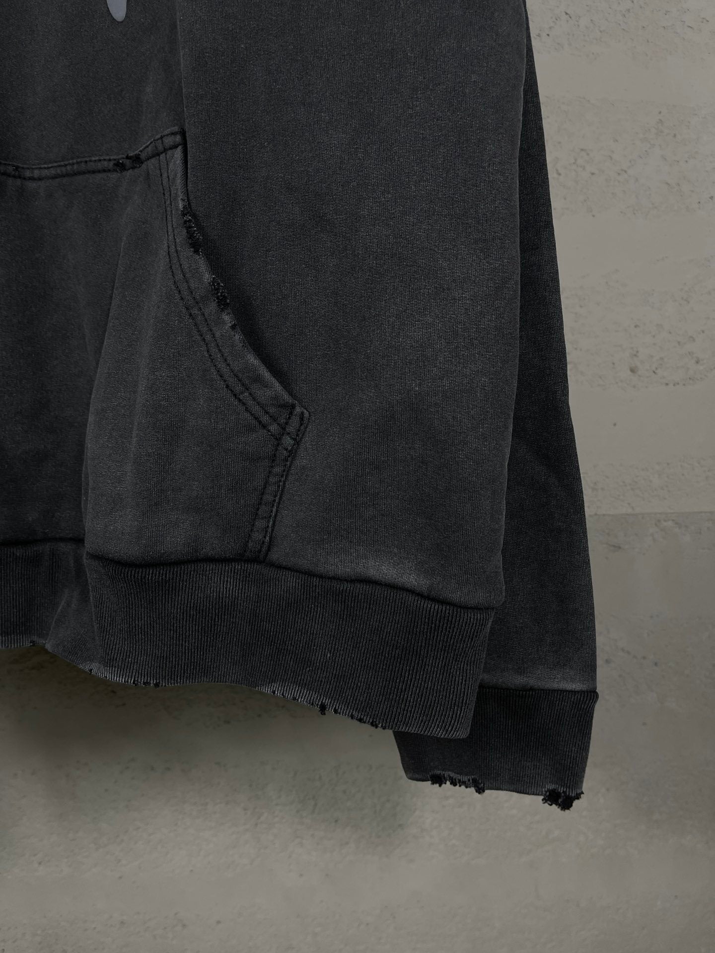 Moletom HOODIE BALENCIAGA