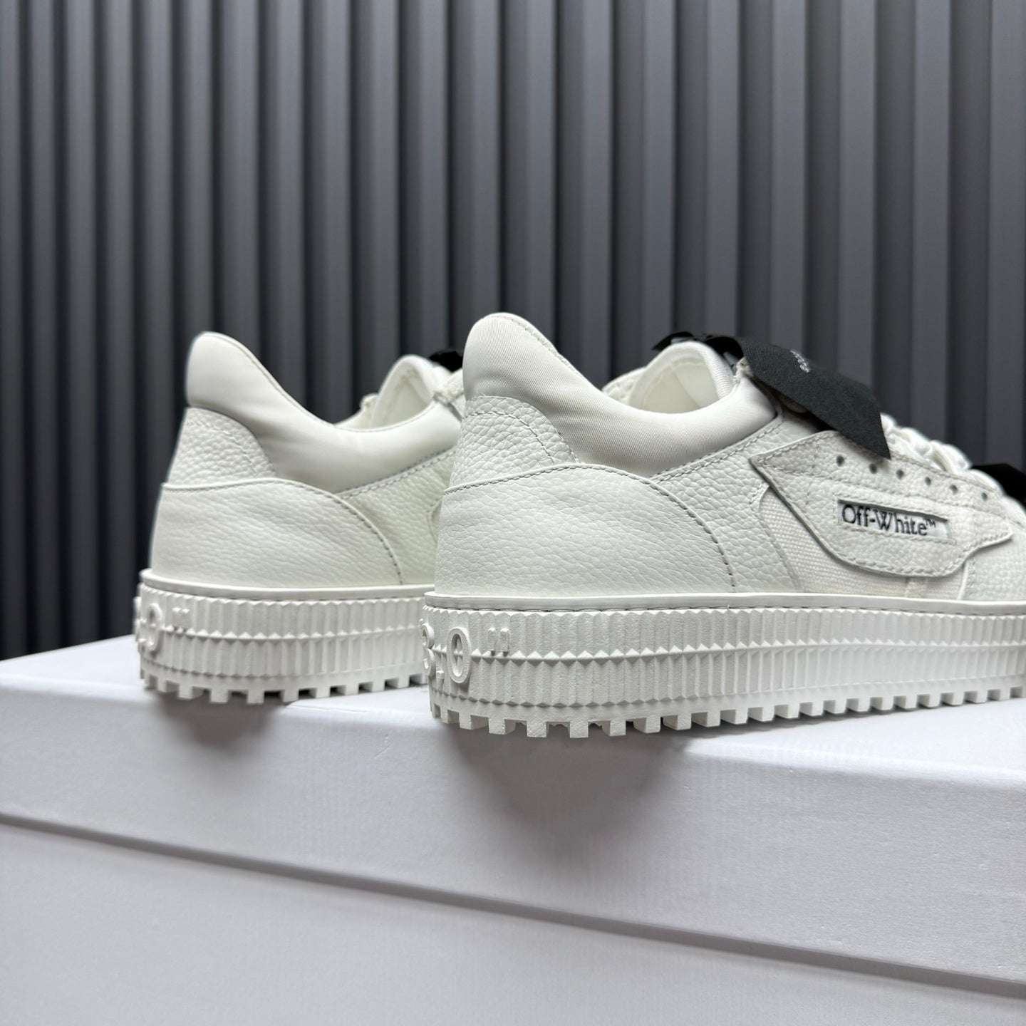 Off White 'Court 3.0 Low'