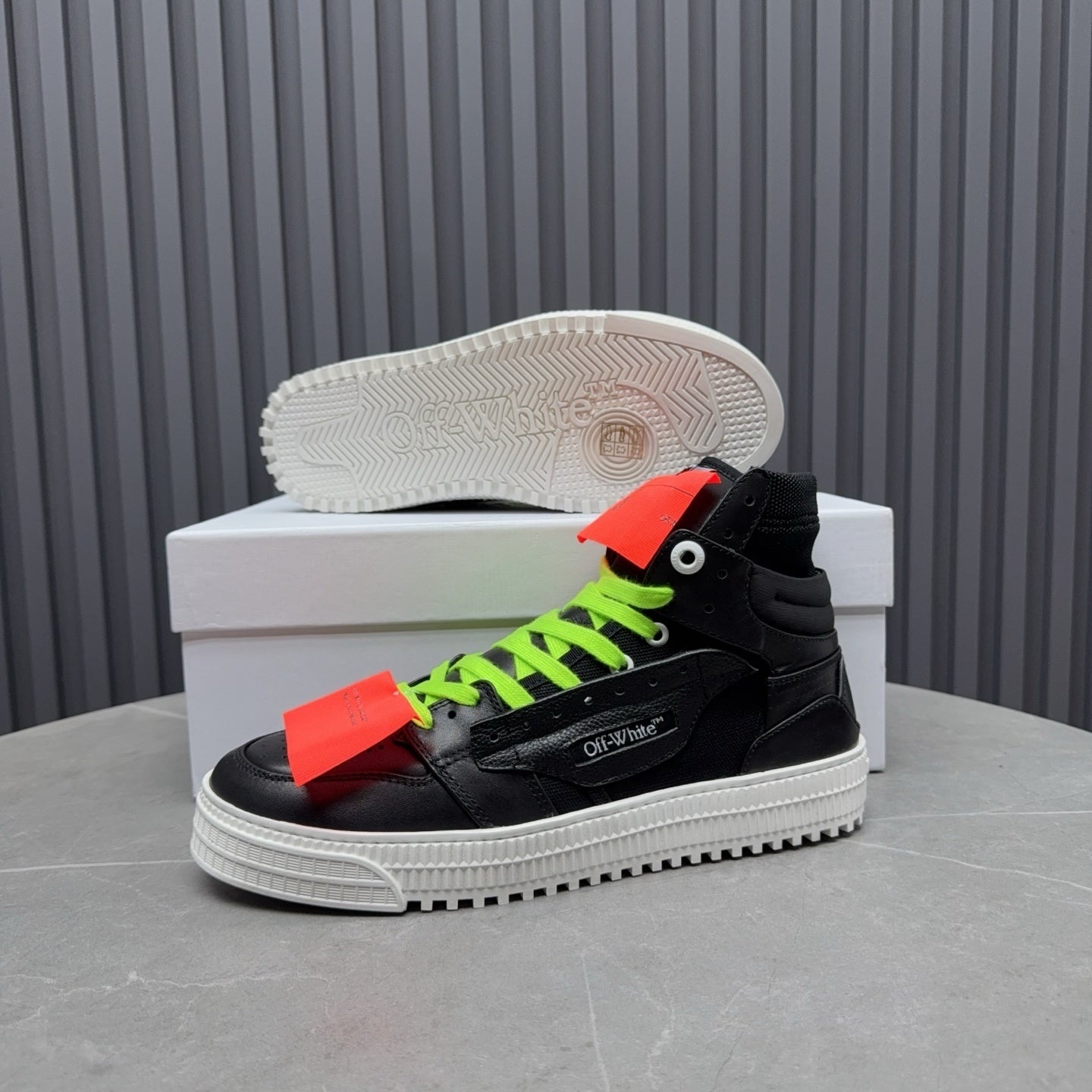 Off White 'Court 3.0'