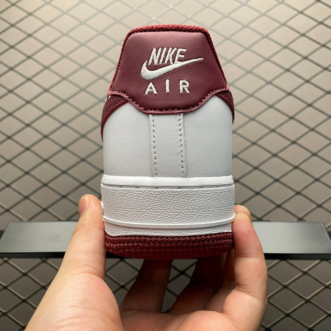Nike Air Force 1 Mini Swoosh White Team Red - traseira